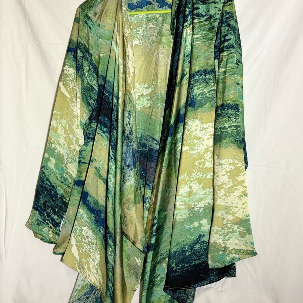 Jockey Women's Cape in Green and Blue